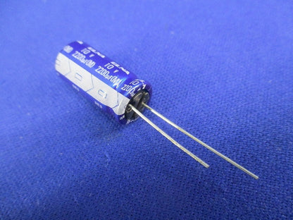 Alminium Cap. 10個入 RE3-10V222MH5#