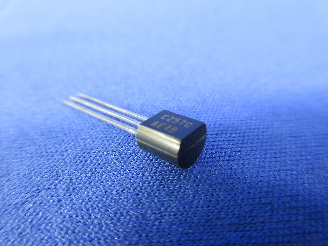 Transistor 10個入 2SC2570A