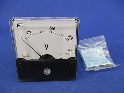 角形交流電圧計0-300V FSN-80