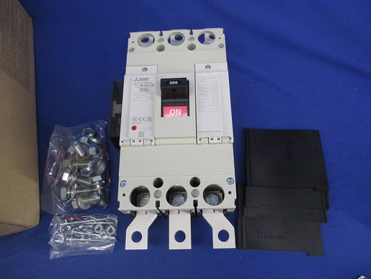 ノーヒューズブレーカ3P300A NF400-CW