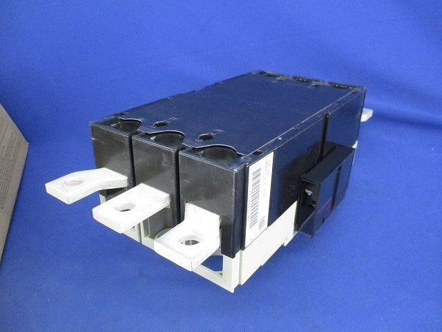 ノーヒューズブレーカ3P300A NF400-CW