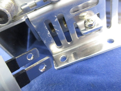 共同受信用CS/BS-IFブースター(ジャンク品) RAS-82A