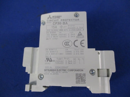 サーキットプロテクタ 2P15A CP30-BA