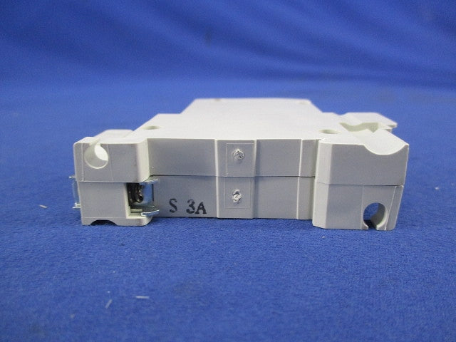 サーキットプロテクタ 1P3A CP30-BA
