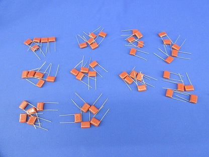 Capacitor 50個入 ECQ-E225J