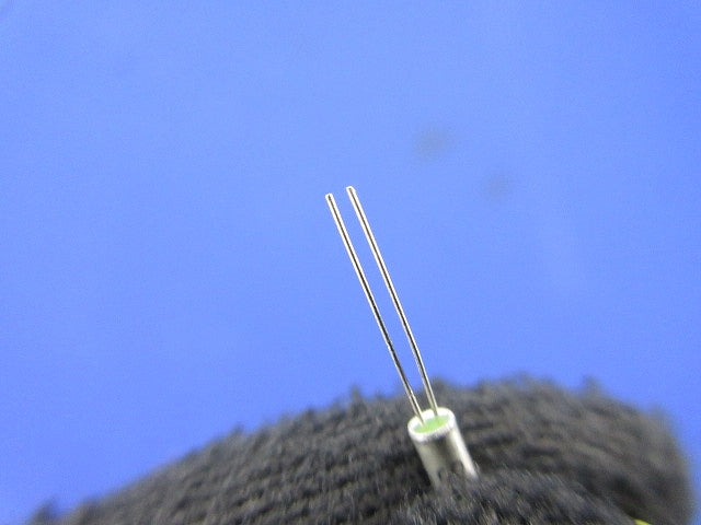 Quarts Crystal Unit 100個入 CFS-206
