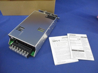 スイッチングパワーサプライ S8FS-G30024CD