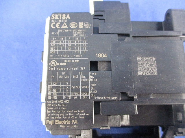 交流操作形電磁開閉器 SK18AW-201K012