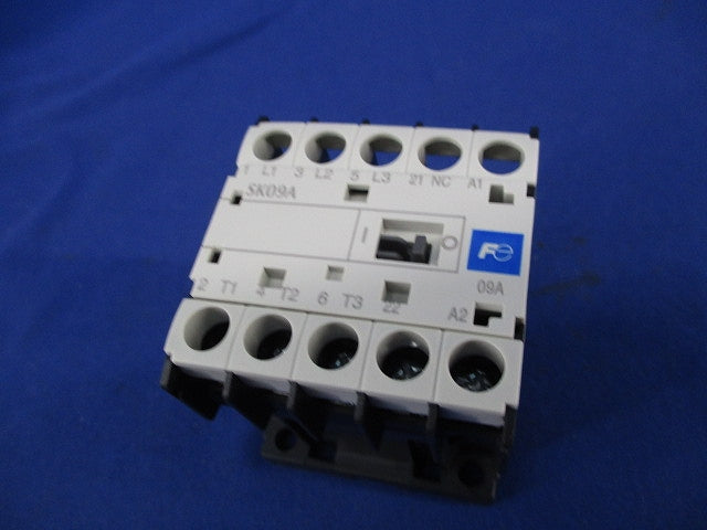電磁接触器200V SK09A-201