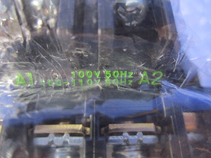 標準形電磁接触器  AC100V SC-4-1