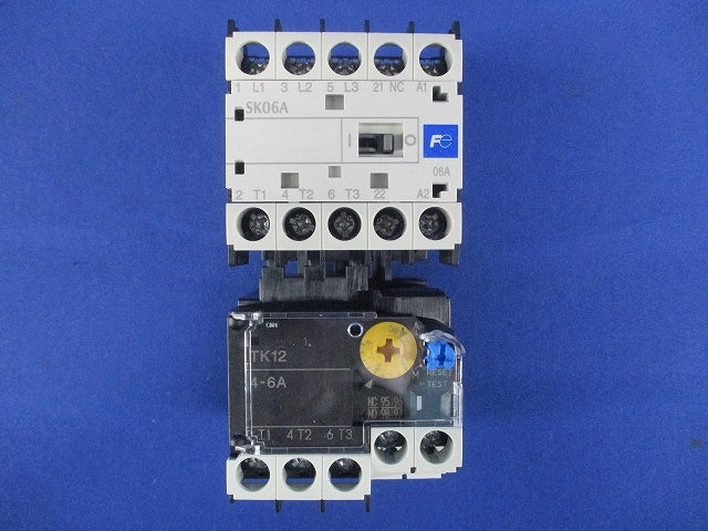 電磁開閉器 200V 4-6A 1ｂ SK06AW-201K004