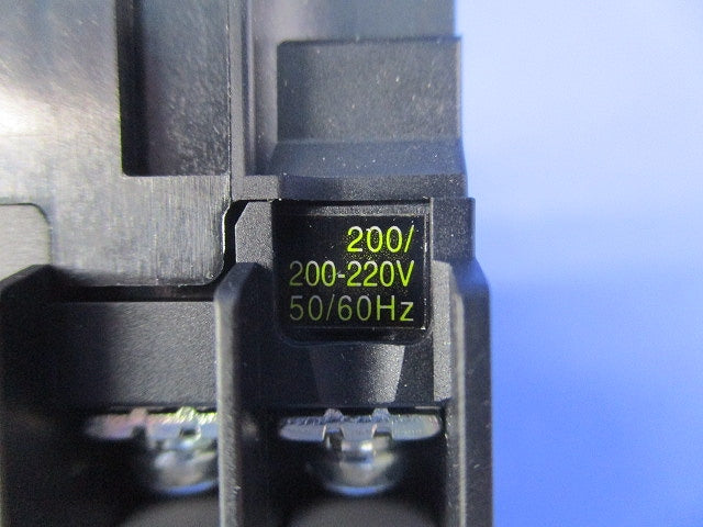 電磁開閉器 200V 4-6A 1ｂ SK06AW-201K004