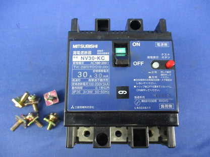 漏電遮断器3P3E30A NV30-KC