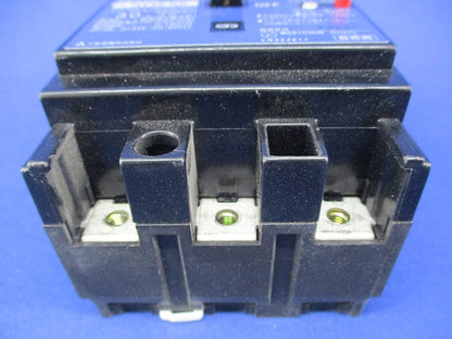 漏電遮断器3P3E30A NV30-KC