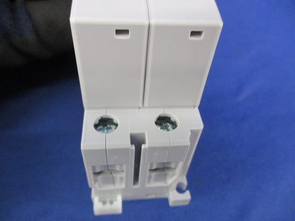 サーキットプロテクタ CP30FM-2P001
