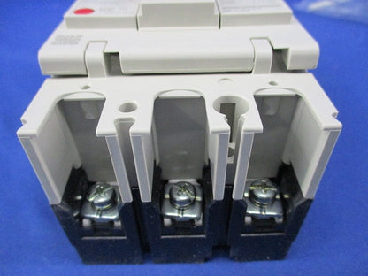 ノーヒューズブレーカ3P50A NF63-CV