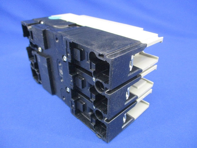 漏電遮断器 3P3E45A 100-440VAC 30mA NV63-CV3P3E45A30mA