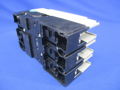 漏電遮断器 3P3E45A 100-440VAC 30mA NV63-CV3P3E45A30mA