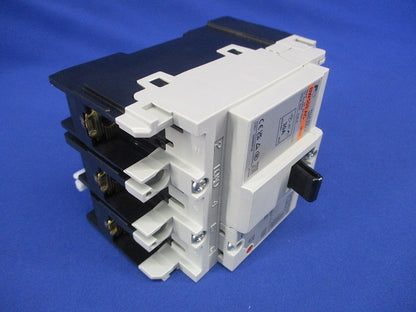 オートブレーカ 3P30A MAXAC500V BW100AAG-3P30A