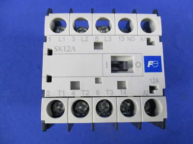 電磁接触器 コイルAC200Ｖ SK12A