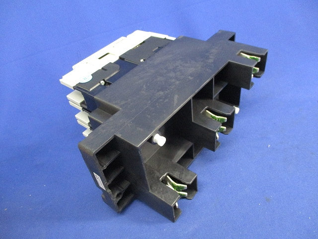 ノーヒューズ遮断器3P15A NF125-SV