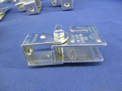 リップみぞ形鋼用吊りボルト支持金具(13個入) BC5T-W3