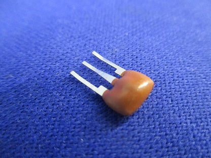 Cera. Resonator 200個入 CANNOT ID 10.7MHz