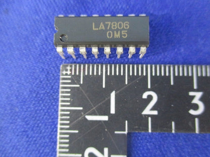 I.C. 4個入 LA7806 OM5