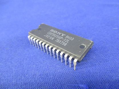 I.C. 4個入 CXK58256P-12L