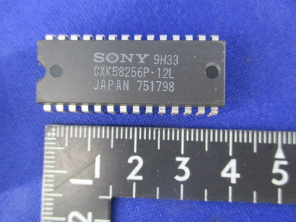 I.C. 4個入 CXK58256P-12L
