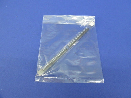 I.C. 6個入 LA3335