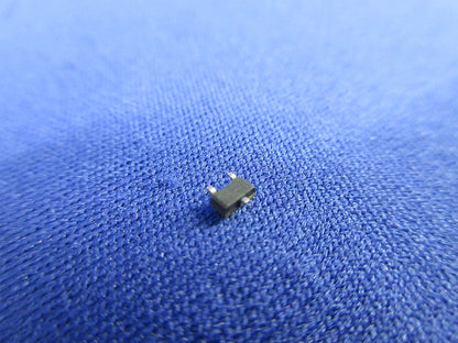 Transistor 25個入 2SK520-L
