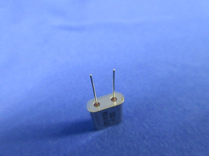 Crystal Unit 28個入 HC-49/U 4000MHz