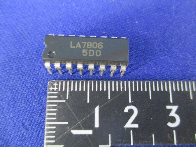 I.C. 25個入 LA7806