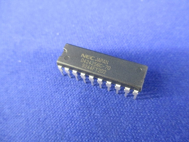 I.C. D424256C-70