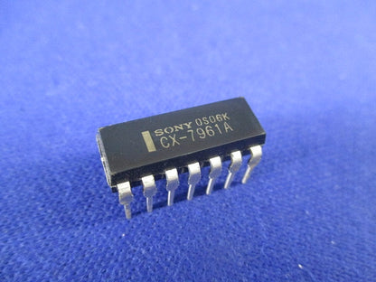 I.C. CX-7961A