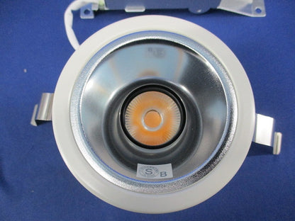 LEDダウンライトφ75(電球色) DDL-4754YWG