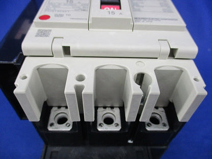 ノーヒューズ遮断器3P15A NF125-SV