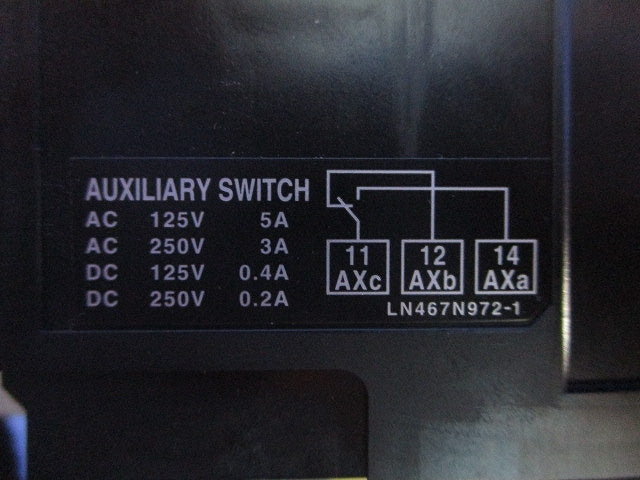 ノーヒューズブレーカ アラームスイッチ付 3P15A NF125-SV3P15A