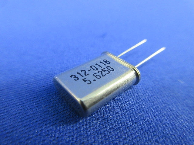 Crystal Unit 12個入 HC-49/U 5.625MHz
