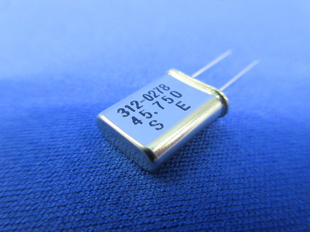 Quarts Crystal Unit 5個入 HC-49/U 45.75MHz