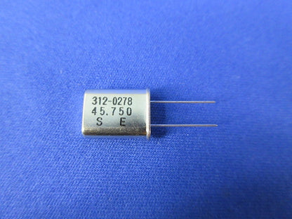 Quarts Crystal Unit 5個入 HC-49/U 45.75MHz