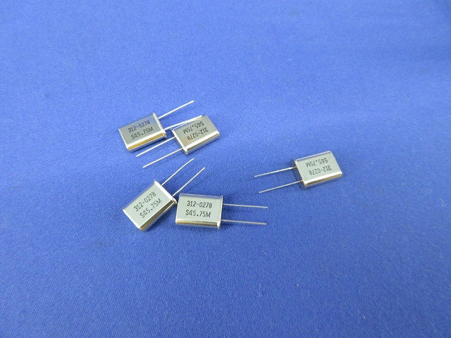 Quarts Crystal Unit 5個入 HC-49/U 45.75MHz