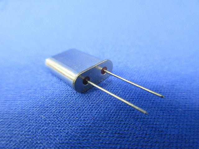 Quarts Crystal Unit 5個入 HC-49/U 3.9995MHz