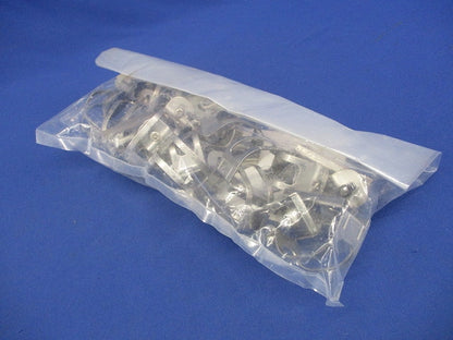 台付ステン片サドル 適合管薄鋼25・厚鋼22・VE管22 台高さ5mm 20個入 SSKD-22A-20