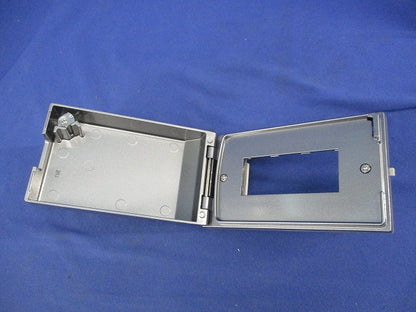 金属ガードプレートコンセント3コ用 WTF7873K