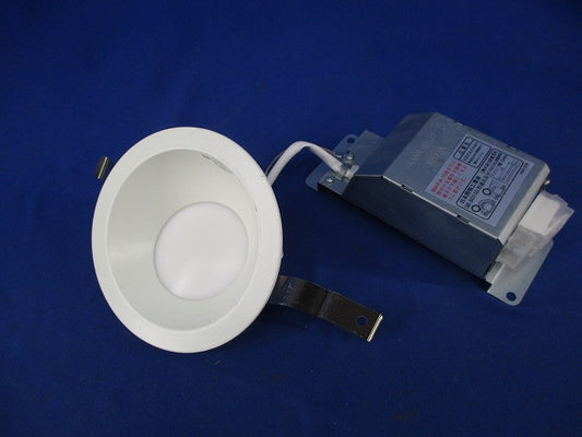 高気密SBダウンライトφ100(温白色) AD7202W35-A