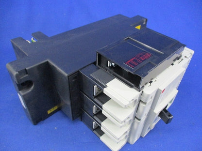 サーキットブレーカー3P3E15A NV125-SV