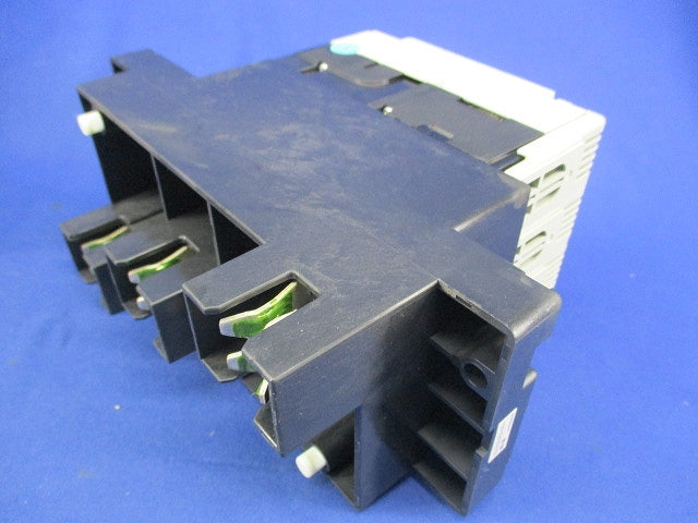 サーキットブレーカー3P3E15A NV125-SV