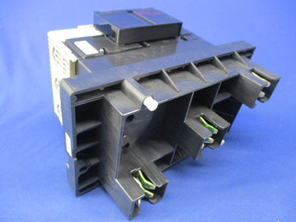 ノーヒューズブレーカ3P3E225A(アラームスイッチ付) NF250-ZCV